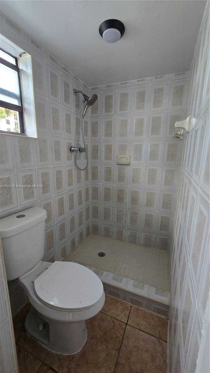 Imagen de Pequeño Objeto