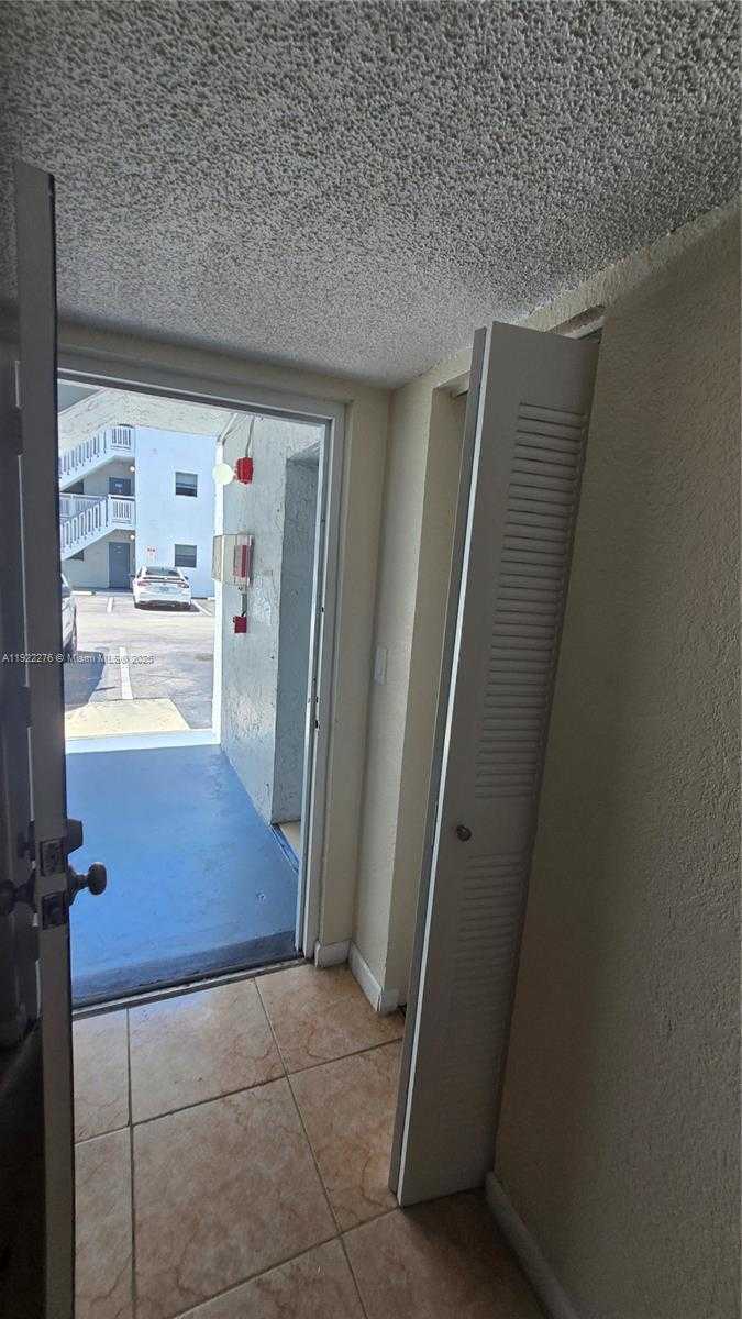 Imagen de Pequeño Objeto