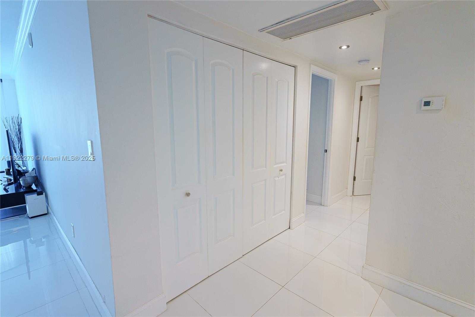 Small Image of 19390 COLLINS AVE #320, Sunny Isles Beach Number 16