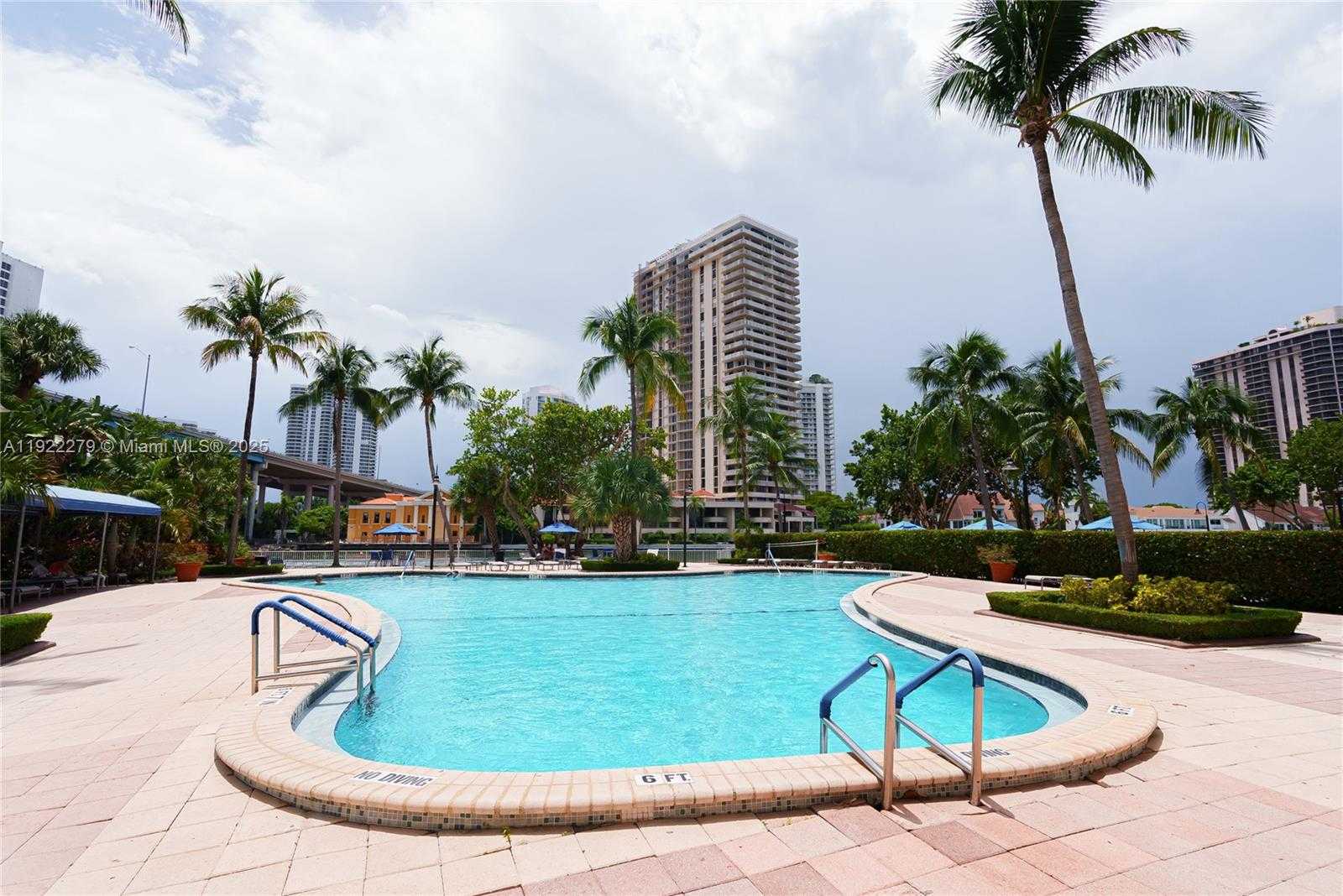 Small Image of 19390 COLLINS AVE #320, Sunny Isles Beach Number 23
