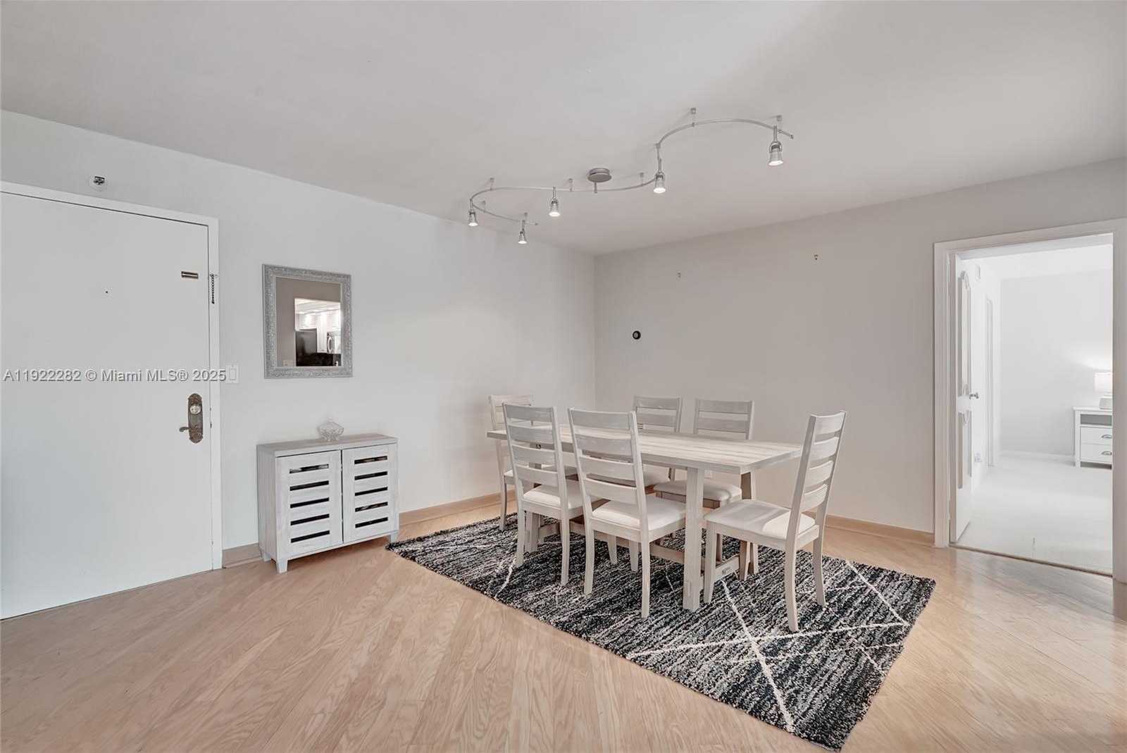 Small Image of 3200 SOUTH OCEAN BLVD #D203, Palm Beach Number 28