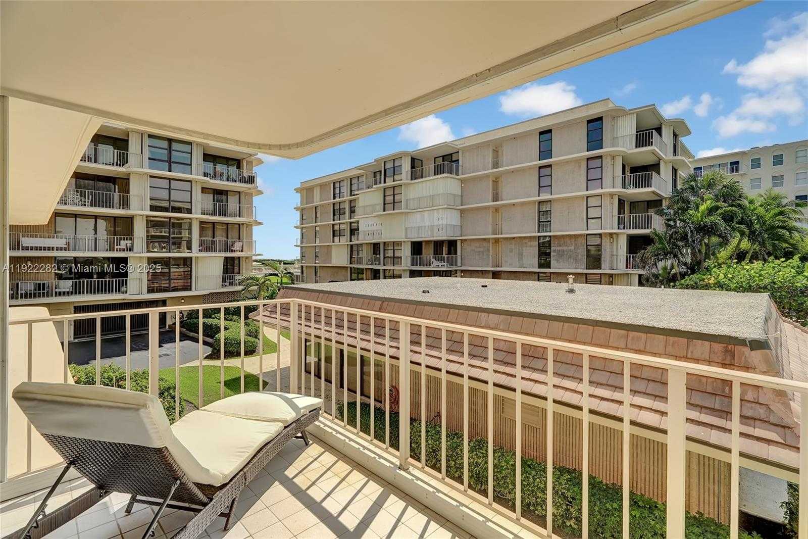 Small Image of 3200 SOUTH OCEAN BLVD #D203, Palm Beach Number 34