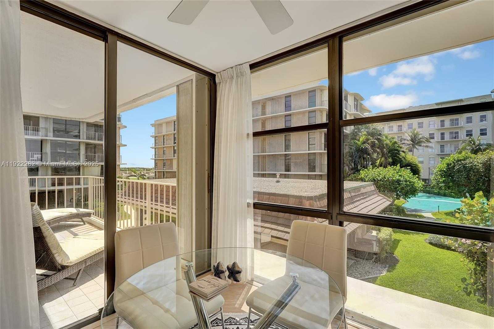 Small Image of 3200 SOUTH OCEAN BLVD #D203, Palm Beach Number 9