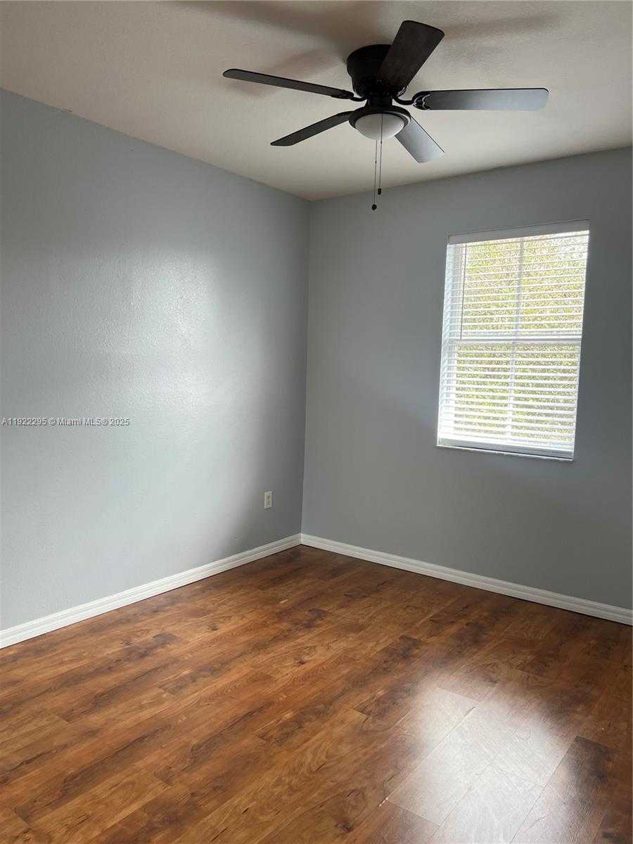 Small Image of 27510 SOUTH WEST 138TH PATH, Homestead Number 23