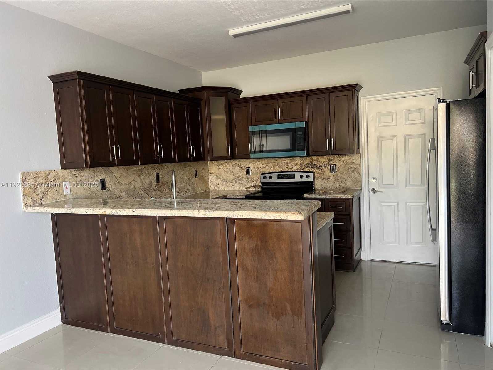 Small Image of 27510 SOUTH WEST 138TH PATH, Homestead Number 8