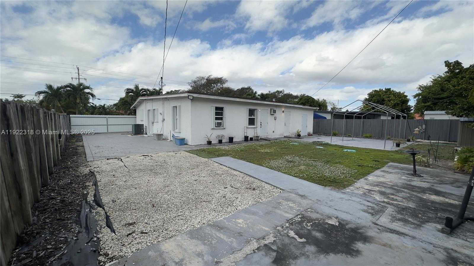 Small Image of 5125 SOUTH WEST 102ND AVE, Miami Number 21