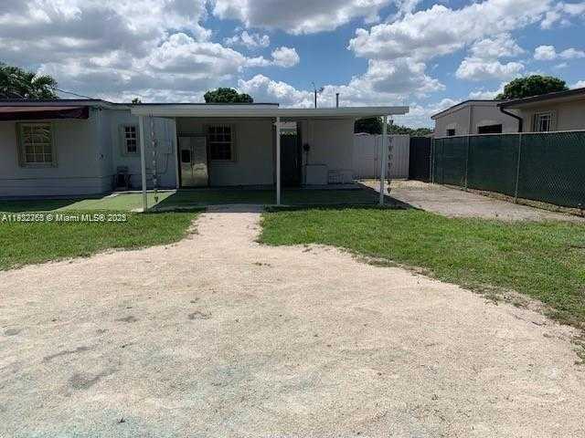 Small Image of 71 EAST 43RD ST, Hialeah Number 10