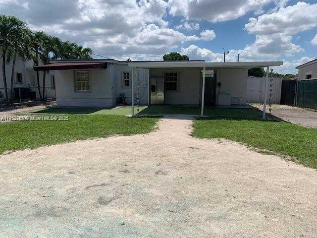 Small Image of 71 EAST 43RD ST, Hialeah Number 11