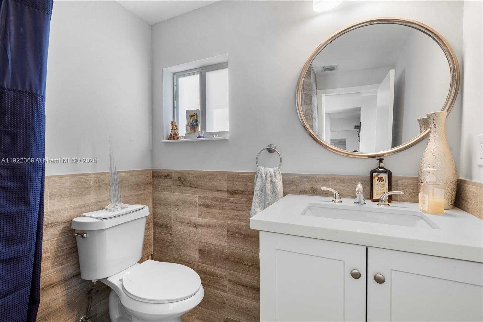 Small Image of 7915 SOUTH WEST 23RD ST, Miami Number 14