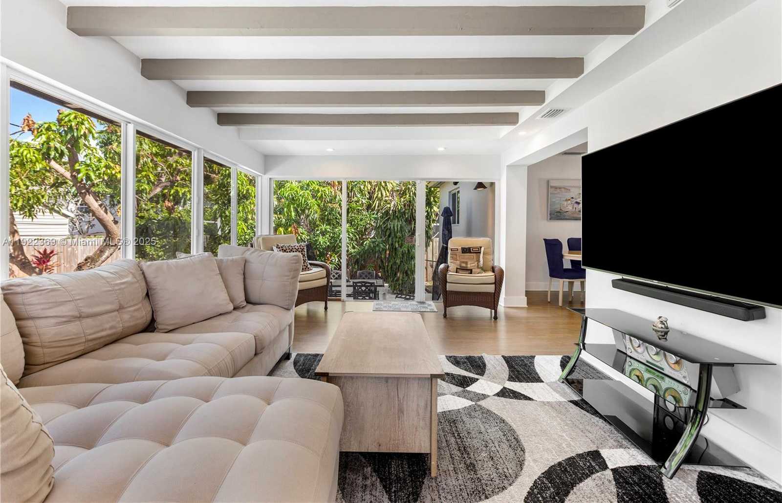 Small Image of 7915 SOUTH WEST 23RD ST, Miami Number 2