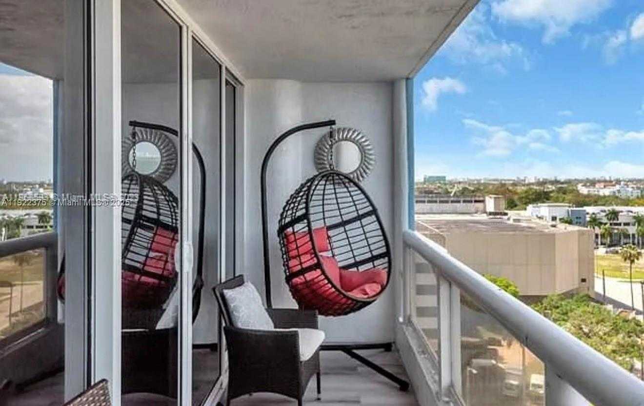 Small Image of 1717 NORTH BAYSHORE DR #A1448, Miami Number 26