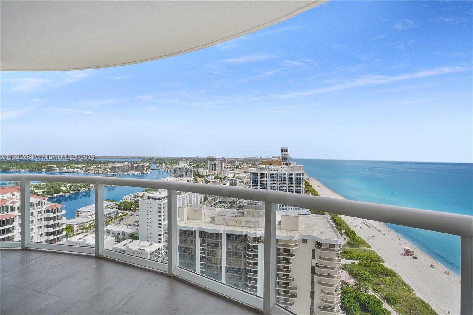 Small Image of 6365 COLLINS AVE #2711, Miami Beach Number 4