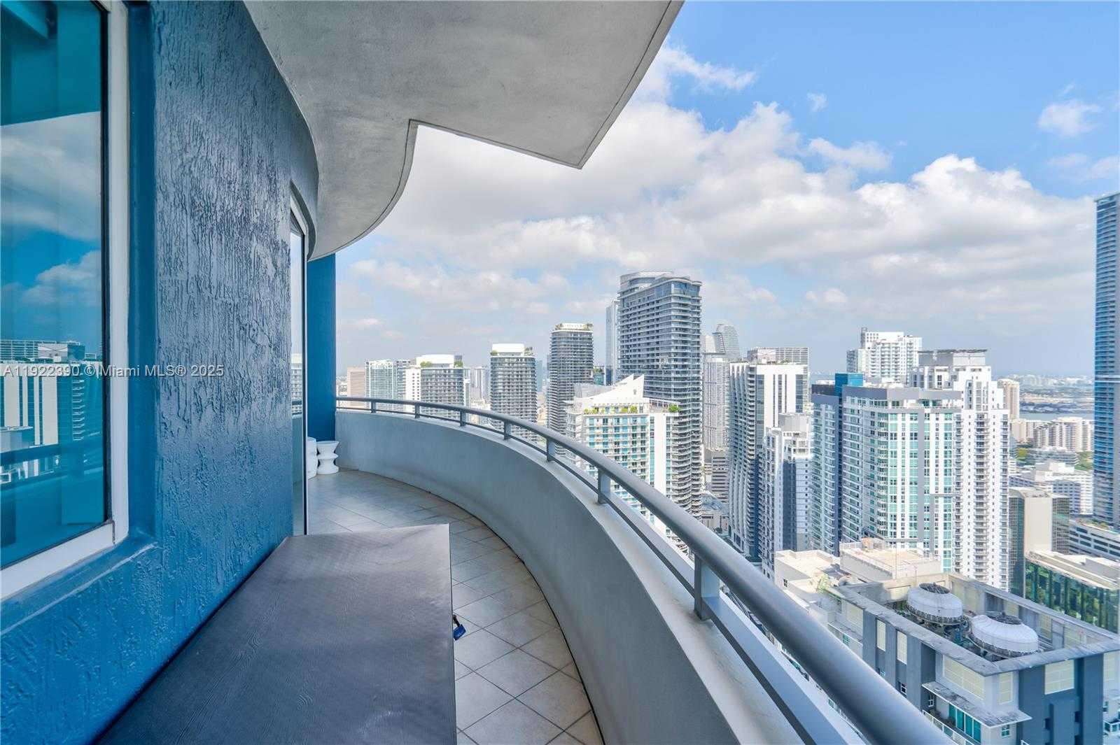 Small Image of 60 SOUTH WEST 13TH ST #4616, Miami Number 14
