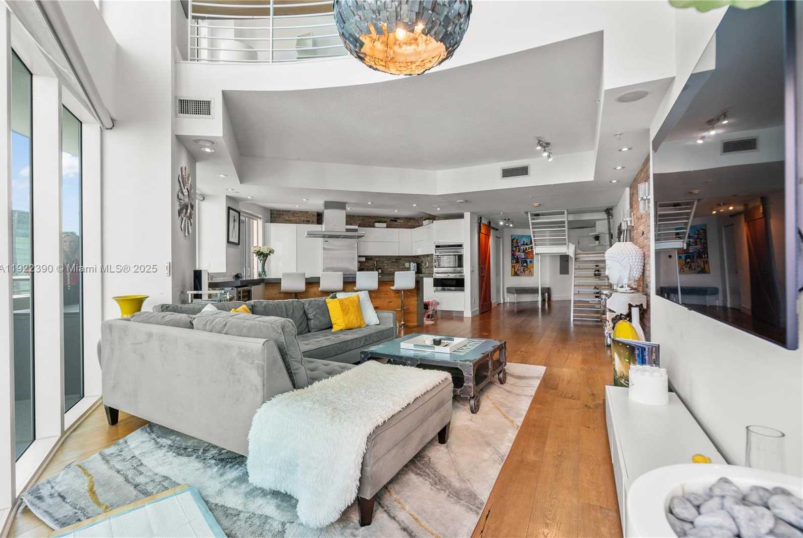 Small Image of 60 SOUTH WEST 13TH ST #4616, Miami Number 16