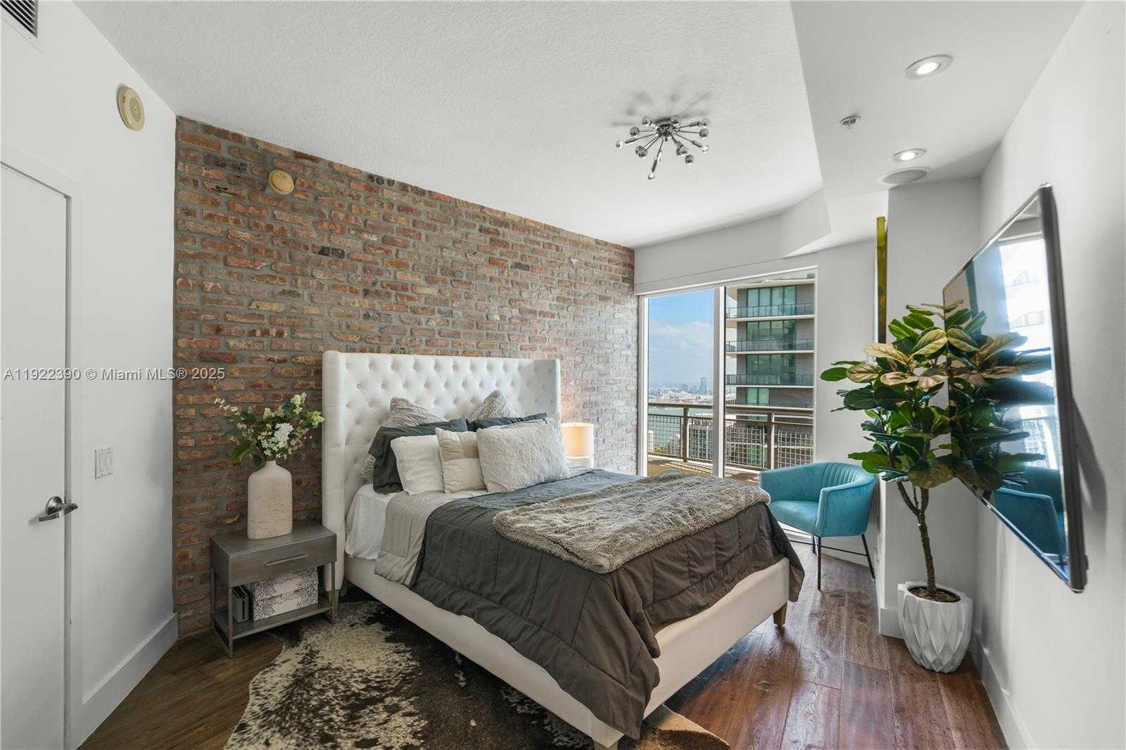 Small Image of 60 SOUTH WEST 13TH ST #4616, Miami Number 18