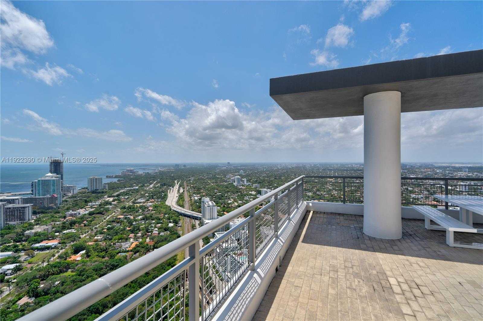 Small Image of 60 SOUTH WEST 13TH ST #4616, Miami Number 41