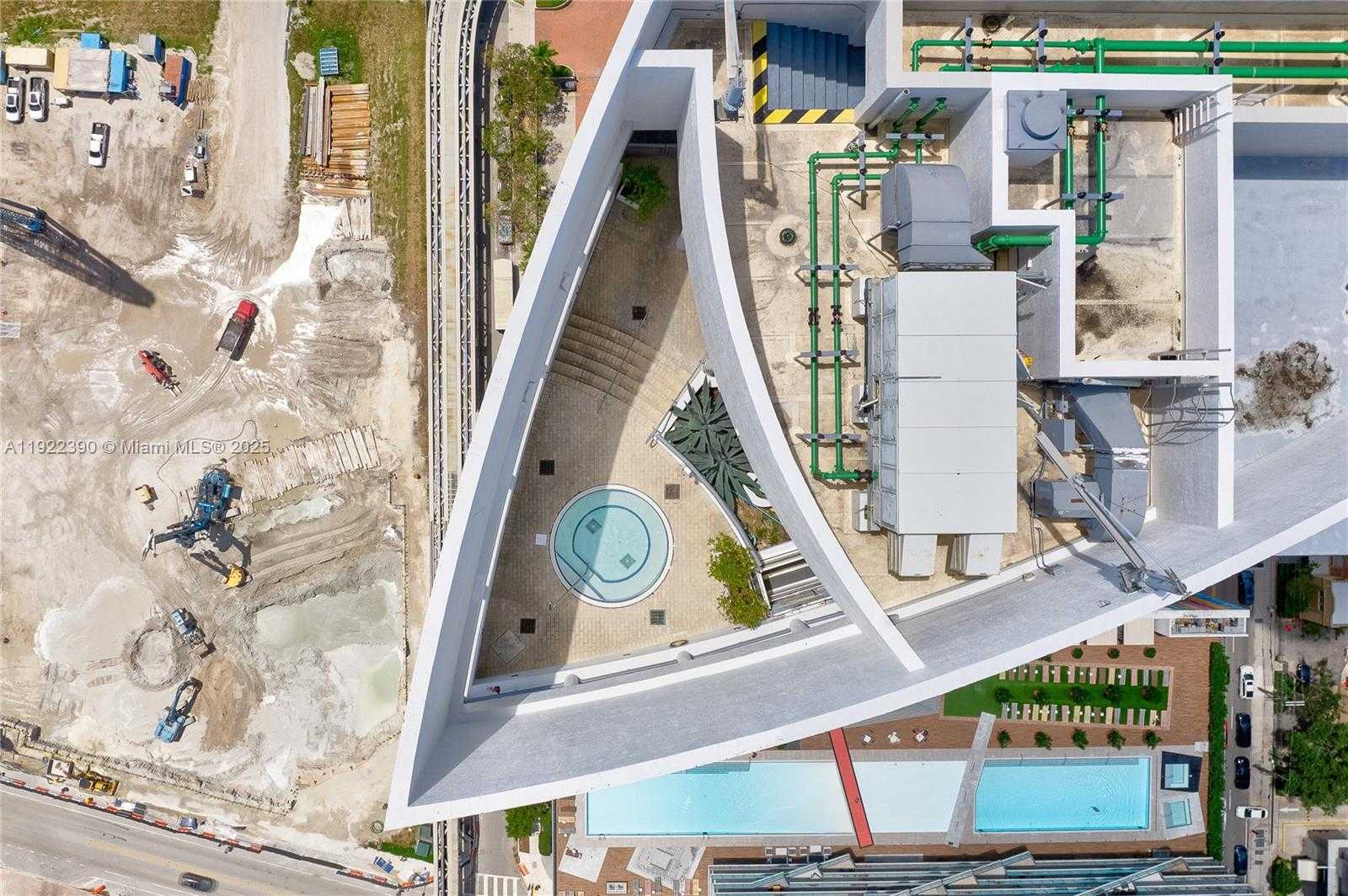 Small Image of 60 SOUTH WEST 13TH ST #4616, Miami Number 49