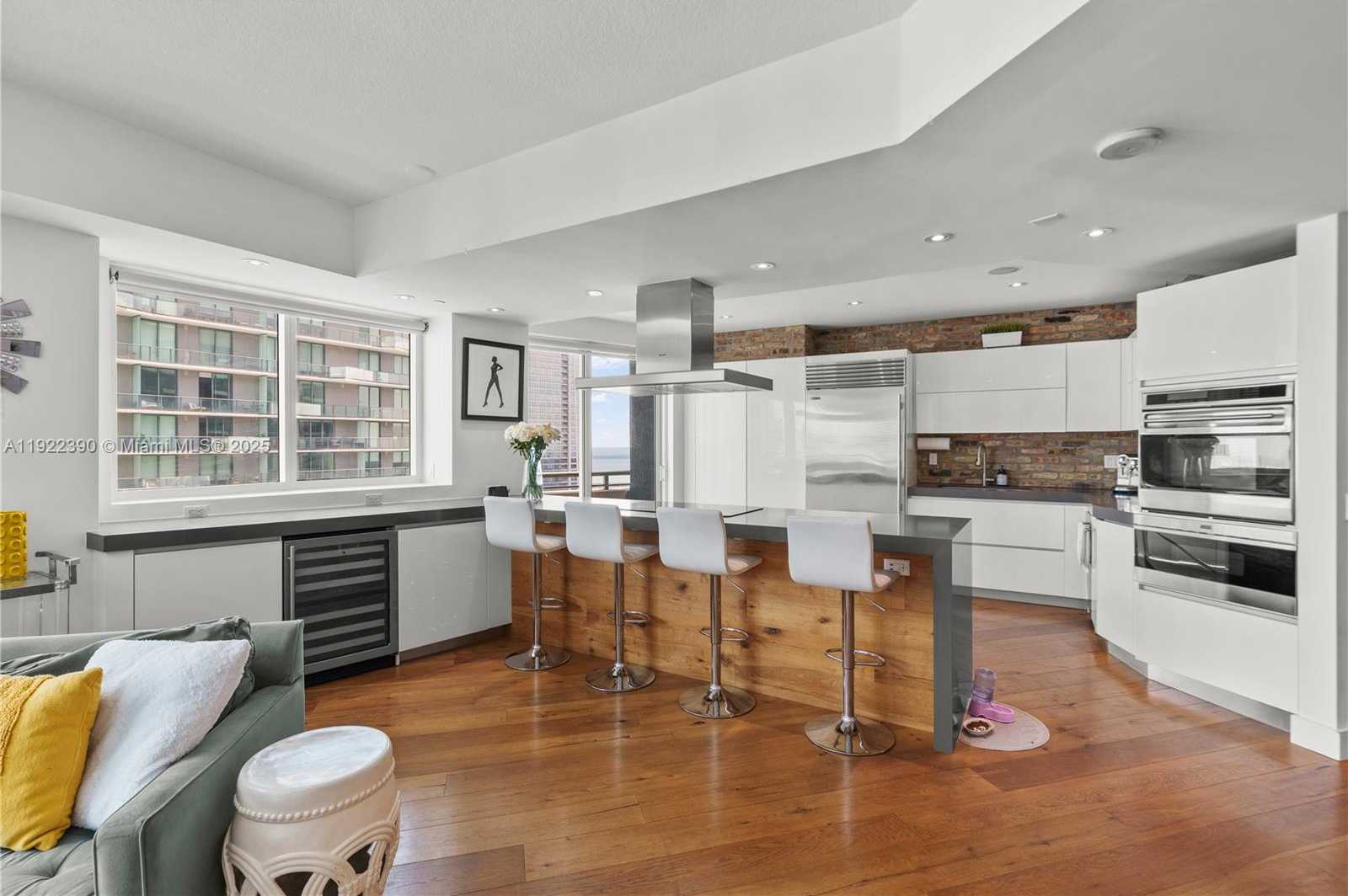 Small Image of 60 SOUTH WEST 13TH ST #4616, Miami Number 5