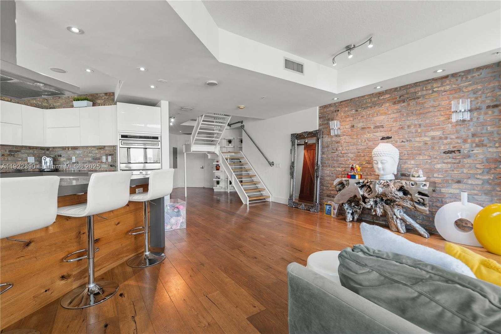 Small Image of 60 SOUTH WEST 13TH ST #4616, Miami Number 7