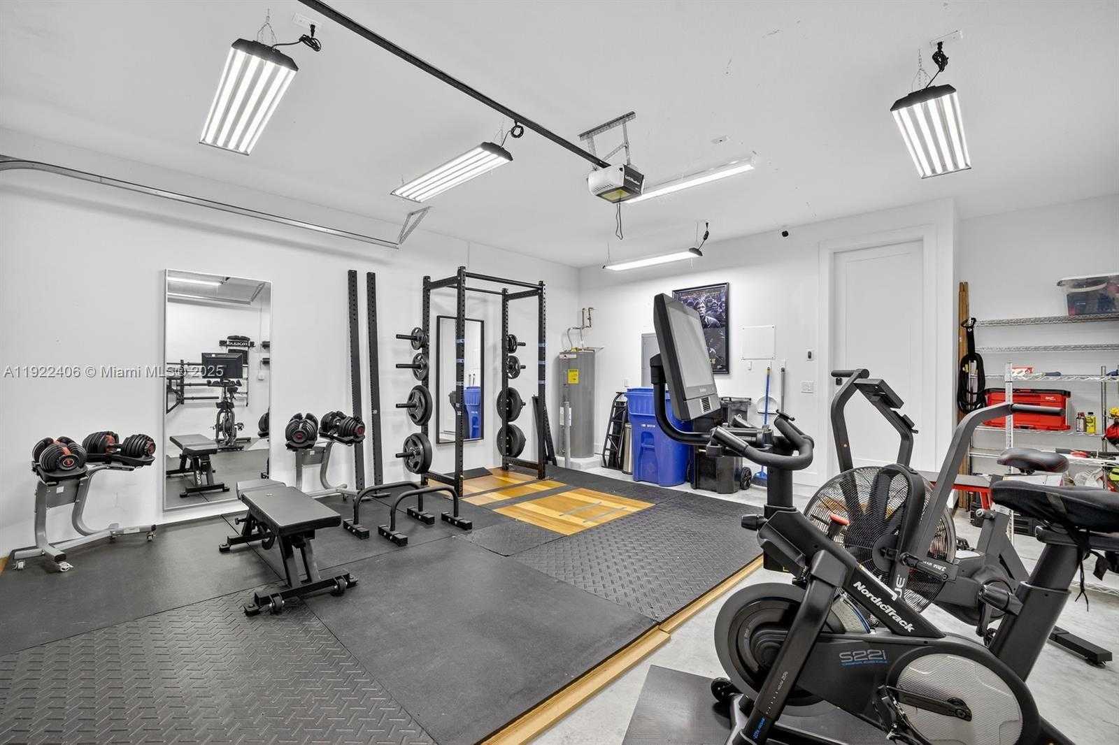 Small Image of 1402 SOUTH WEST 4TH AVE, Fort Lauderdale Number 17