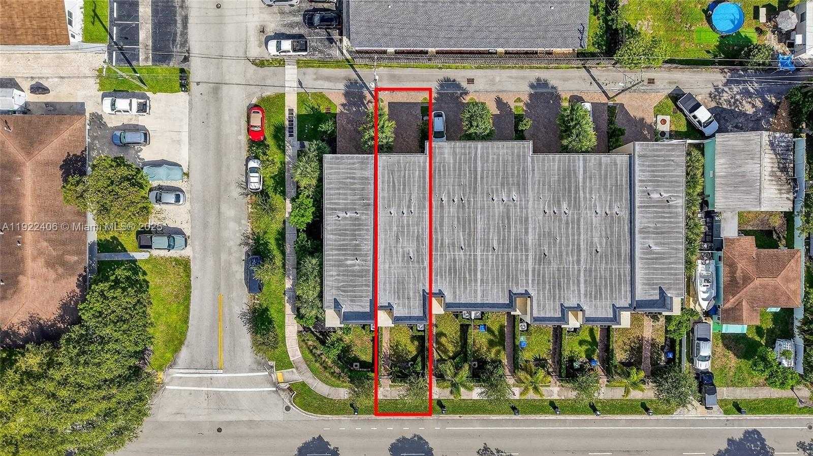 Small Image of 1402 SOUTH WEST 4TH AVE, Fort Lauderdale Number 2