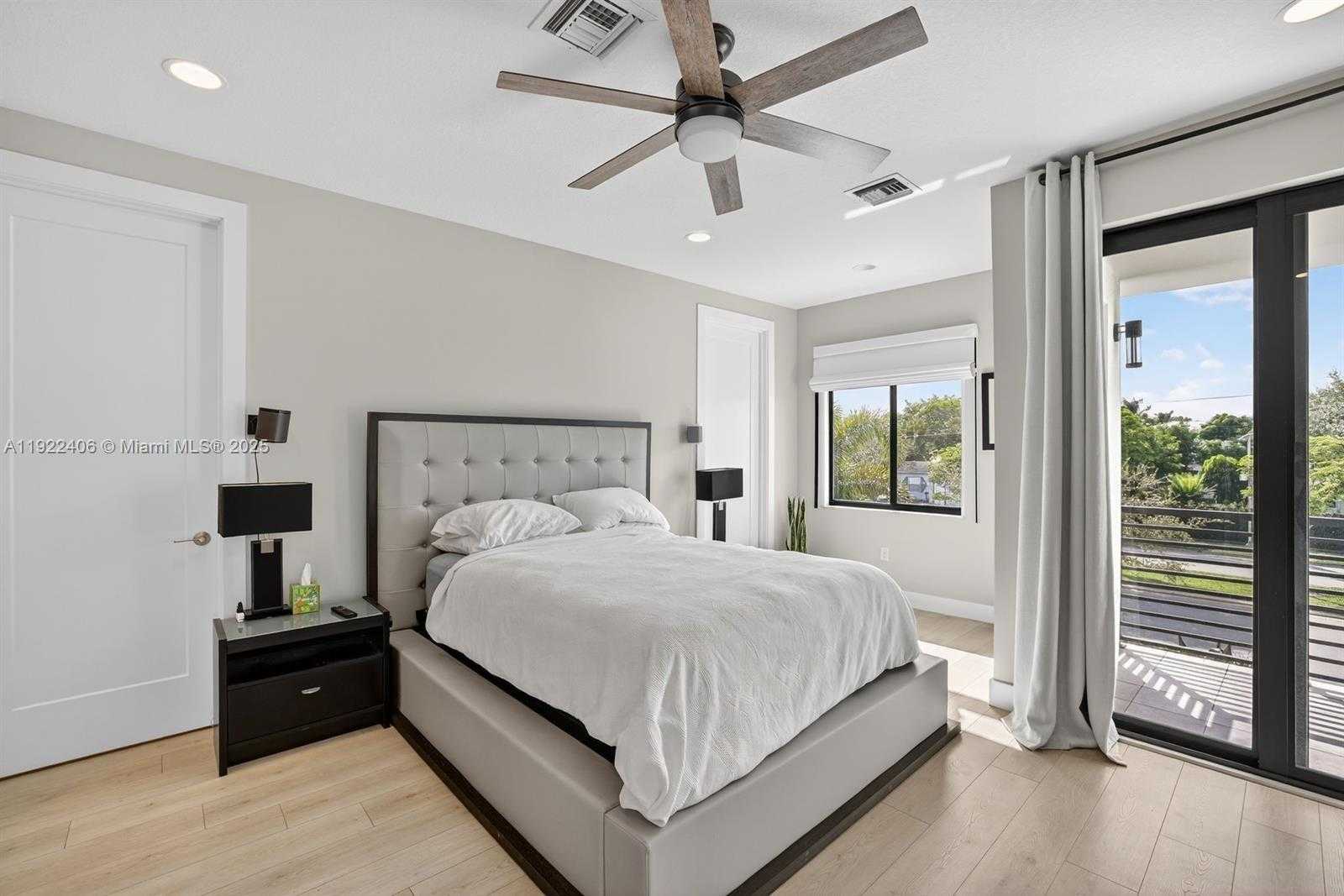 Small Image of 1402 SOUTH WEST 4TH AVE, Fort Lauderdale Number 44