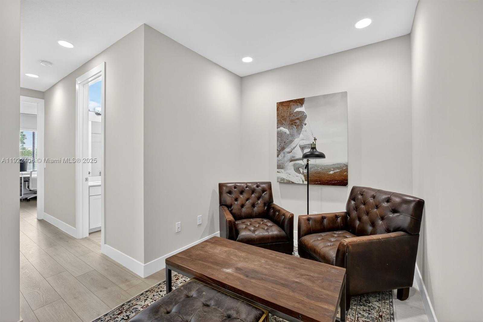 Small Image of 1402 SOUTH WEST 4TH AVE, Fort Lauderdale Number 46