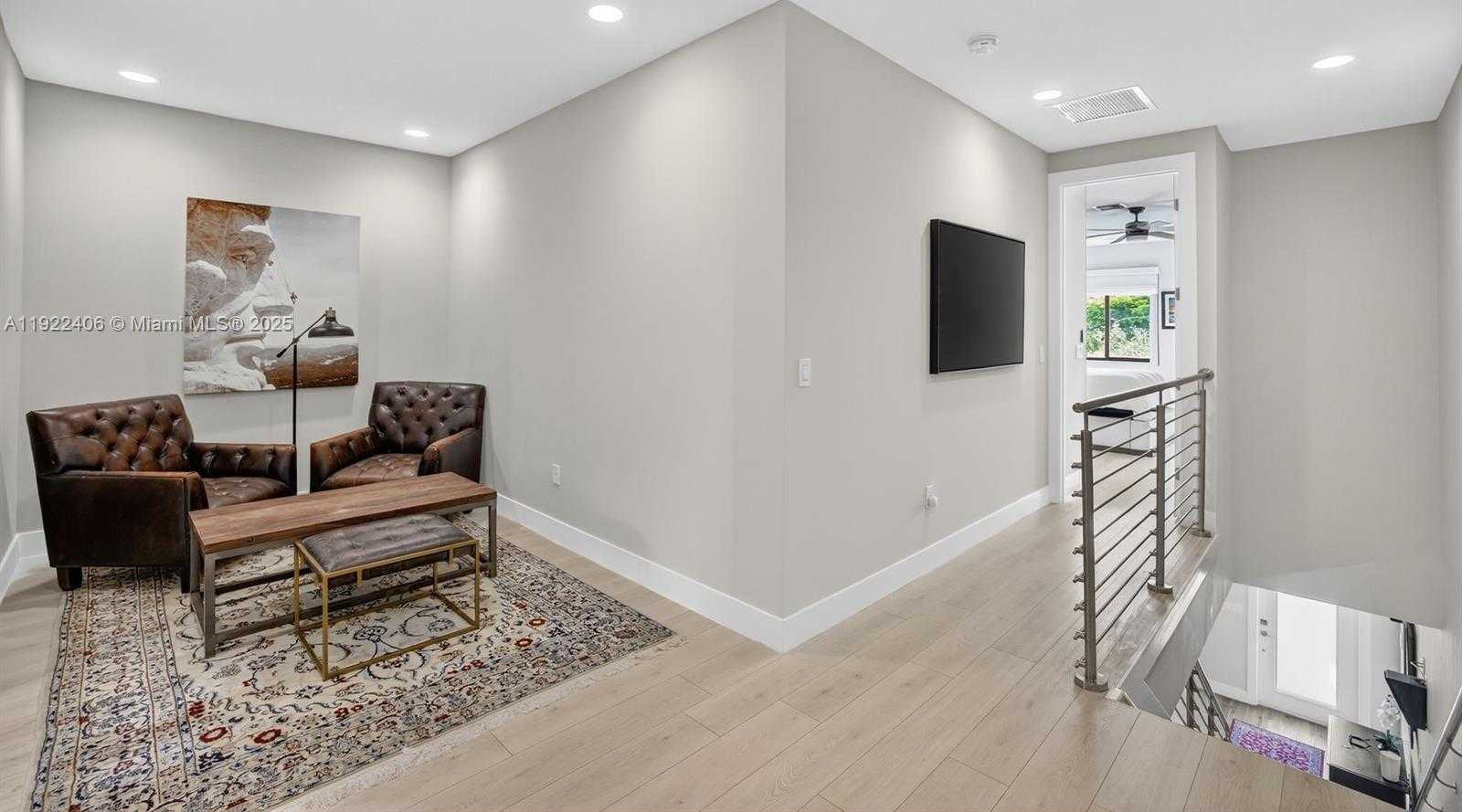 Small Image of 1402 SOUTH WEST 4TH AVE, Fort Lauderdale Number 49