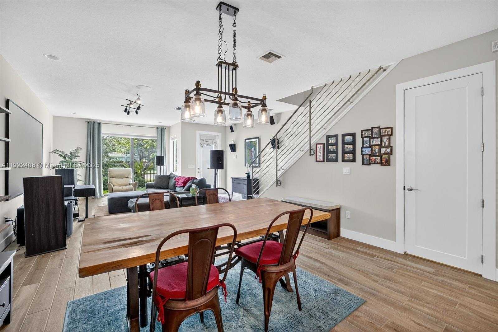 Small Image of 1402 SOUTH WEST 4TH AVE, Fort Lauderdale Number 62