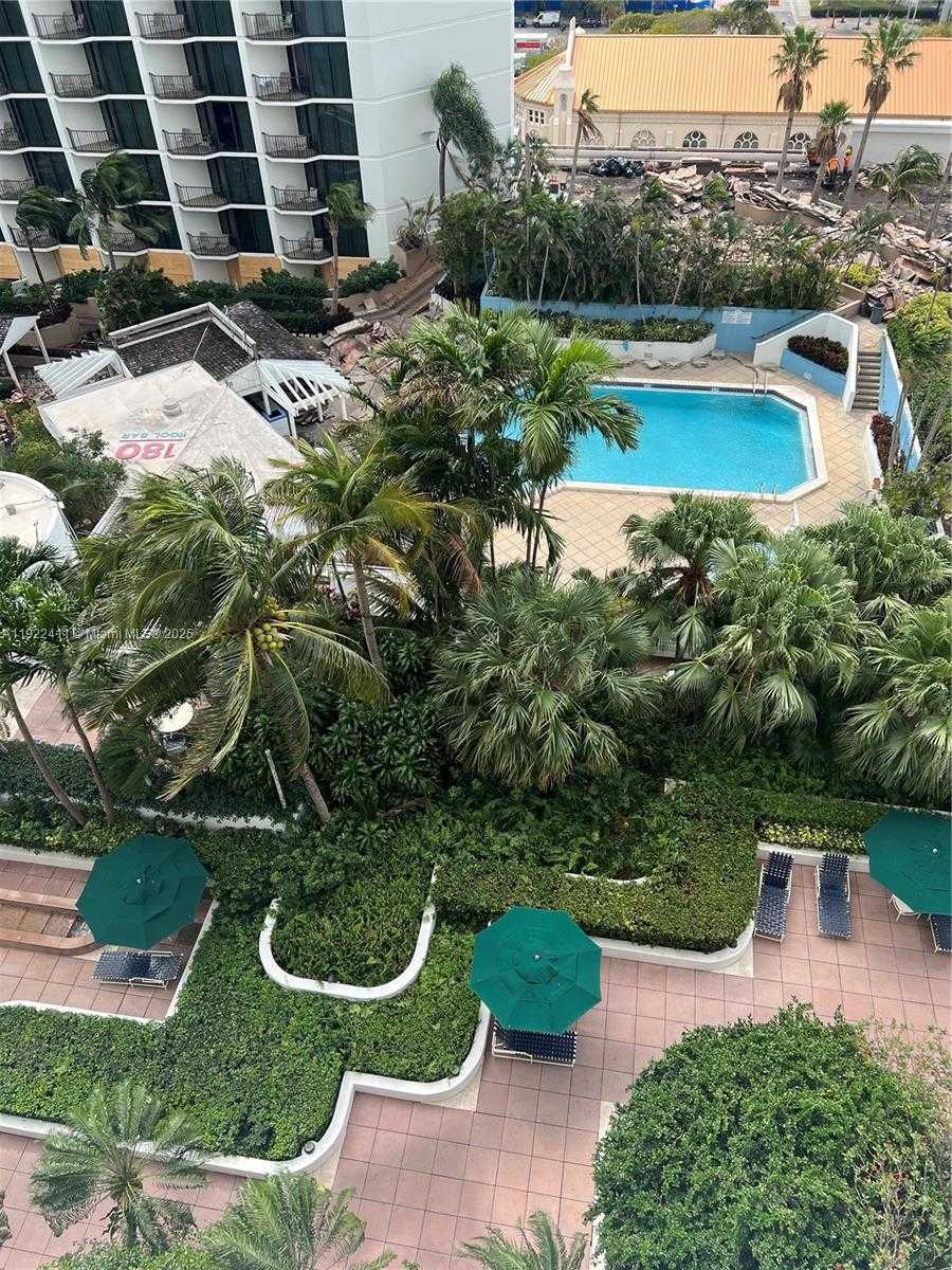 Small Image of 1717 NORTH BAYSHORE DR #A-1856, Miami Number 2