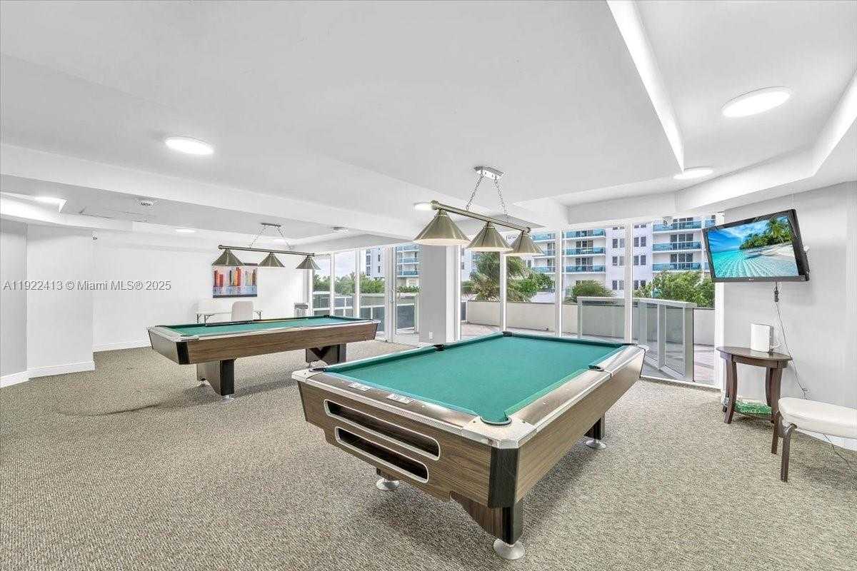 Small Image of 2401 COLLINS AVE #1807, Miami Beach Number 18