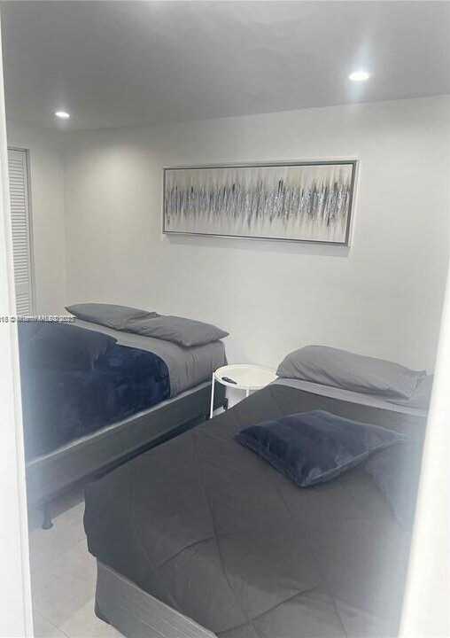 Small Image of 15 NORTH WEST 52ND ST, Miami Number 19