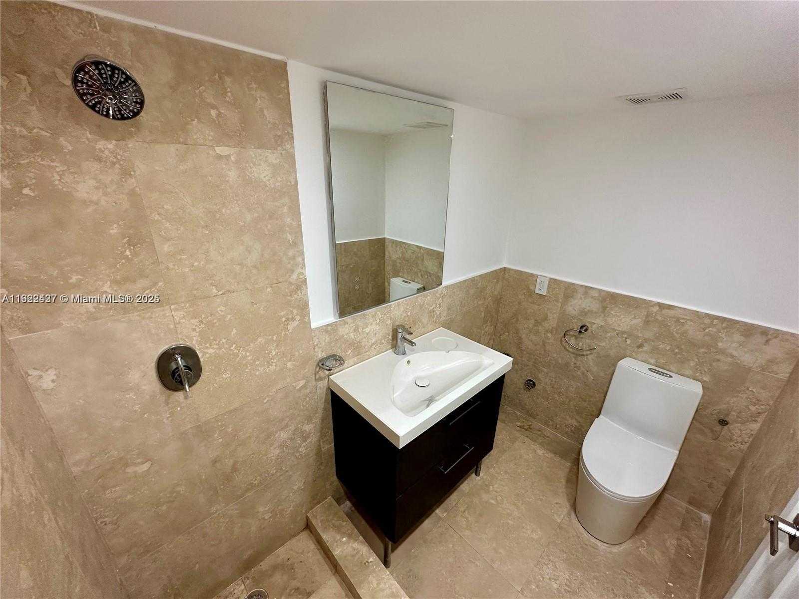 Small Image of 2851 NORTH EAST 183RD ST #109E, Aventura Number 12