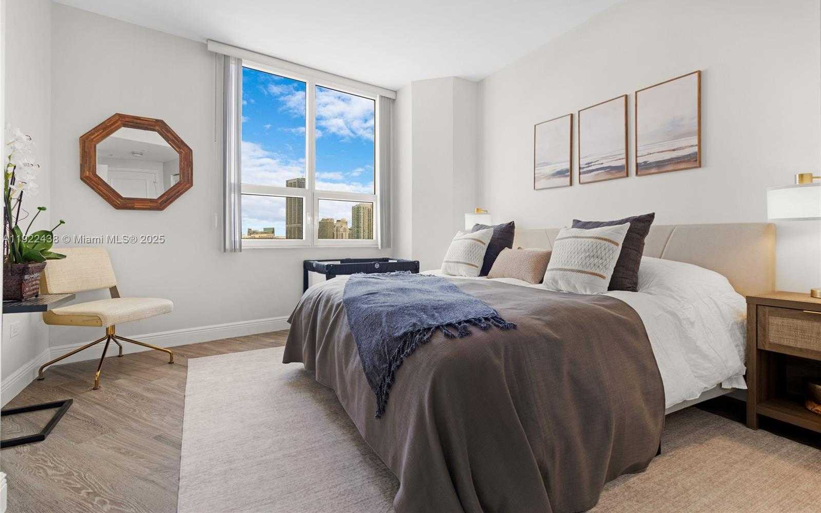 Small Image of 848 BRICKELL KEY DR #3905, Miami Number 17