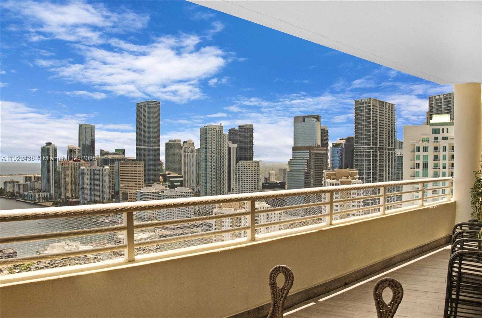 Small Image of 848 BRICKELL KEY DR #3905, Miami Number 36