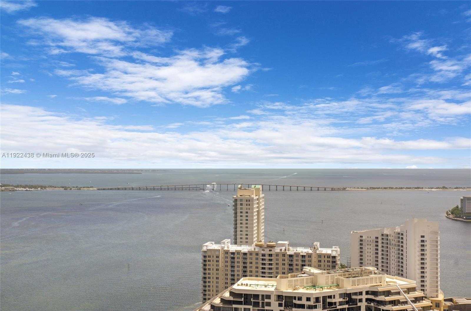 Small Image of 848 BRICKELL KEY DR #3905, Miami Number 42