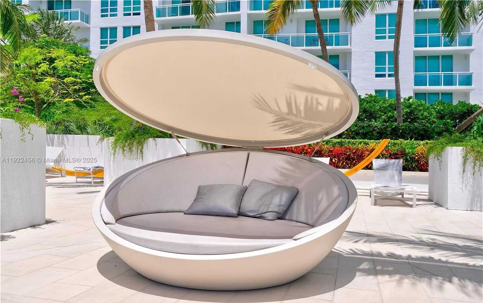 Small Image of 950 BRICKELL BAY DR #3403, Miami Number 24