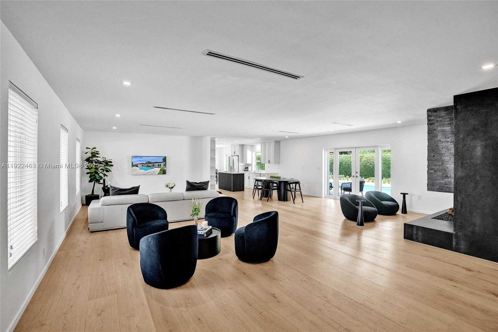 Small Image of 7941 SOUTH WEST 143RD ST, Palmetto Bay Number 13