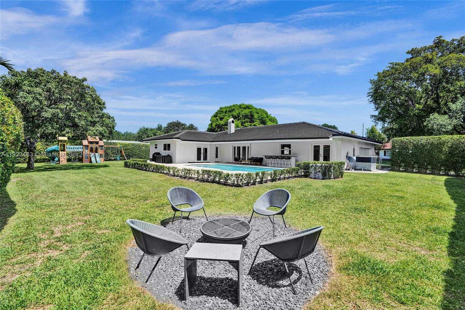 Small Image of 7941 SOUTH WEST 143RD ST, Palmetto Bay Number 24