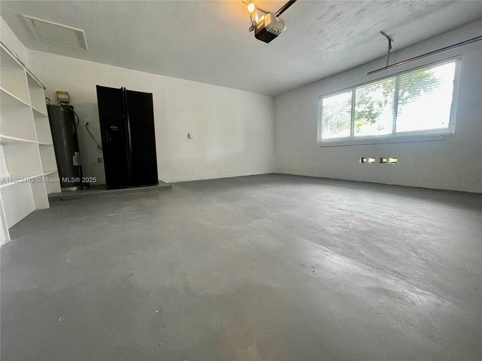 Small Image of 7941 SOUTH WEST 143RD ST, Palmetto Bay Number 27