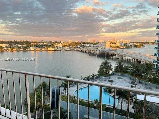 Small Image of 1865 79TH ST CSWY #10C, North Bay Village Number 8