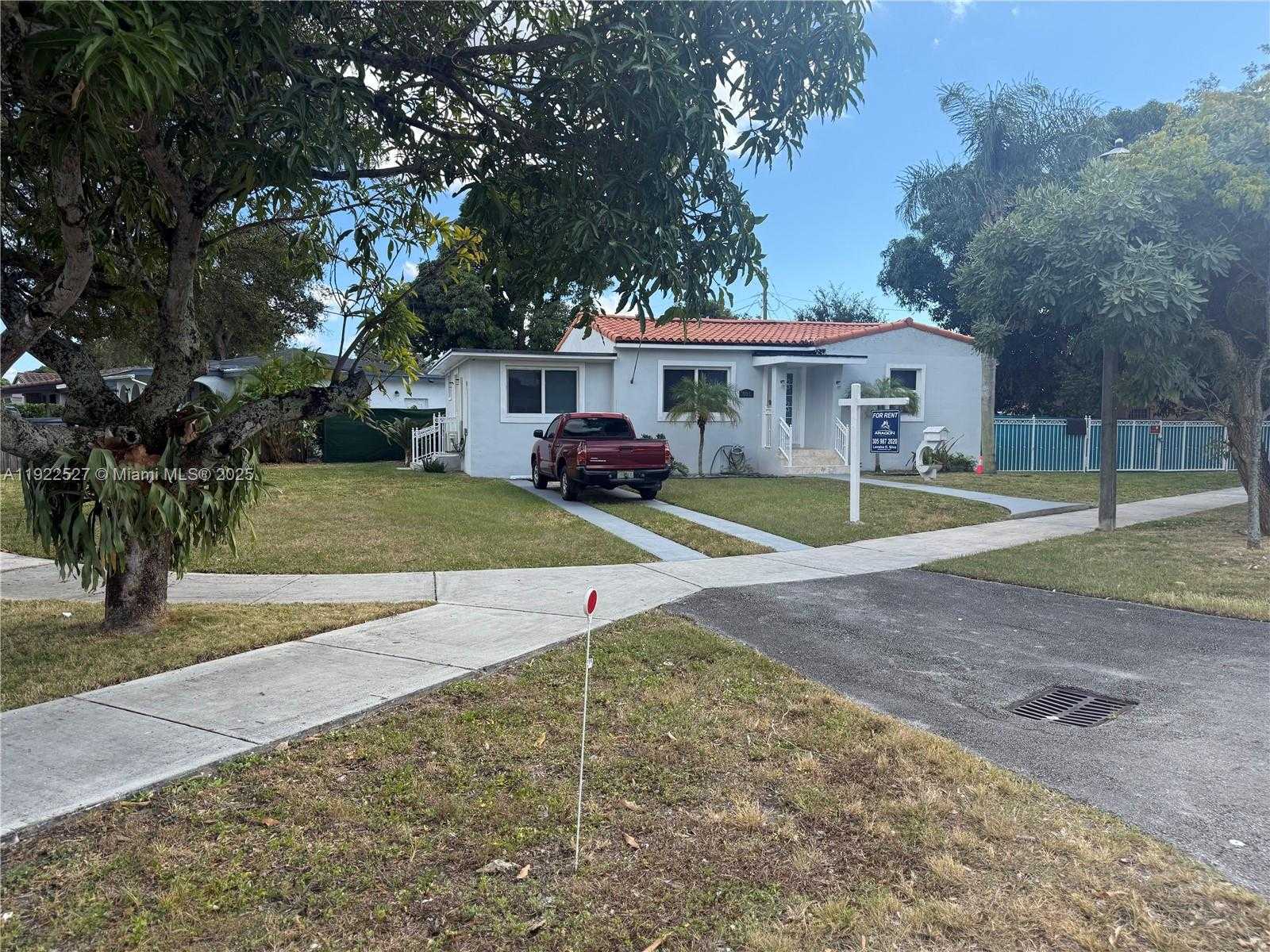 Small Image of 501 SOUTH WEST 69TH AVE, Miami Number 2