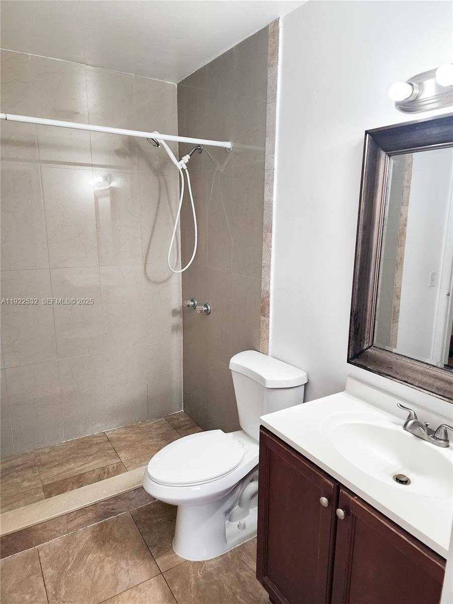 Small Image of Miami Number 14