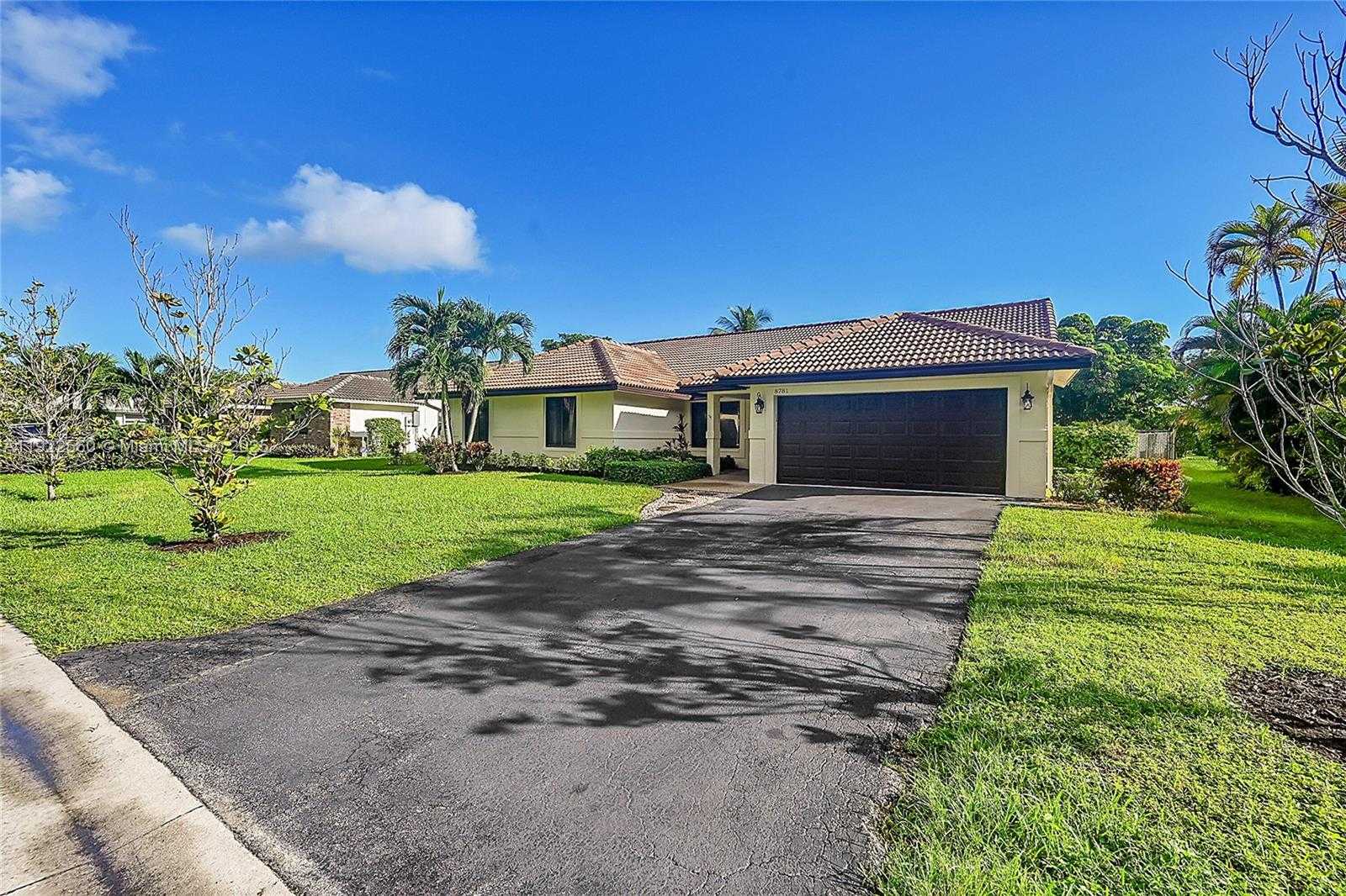 Small Image of 8781 NORTH WEST 49TH DR #8781, Coral Springs Number 3