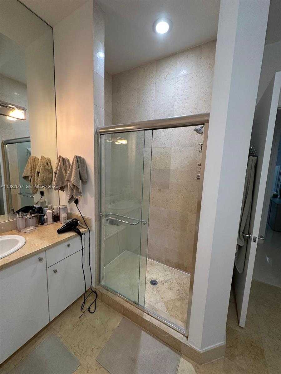 Imagen de Pequeño Objeto