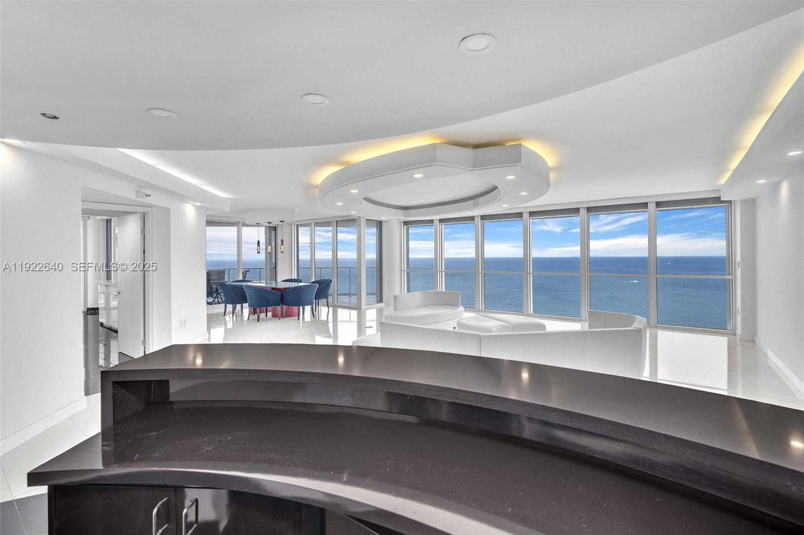 Imagen de Pequeño Objeto