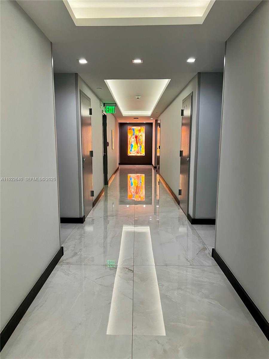 Imagen de Pequeño Objeto