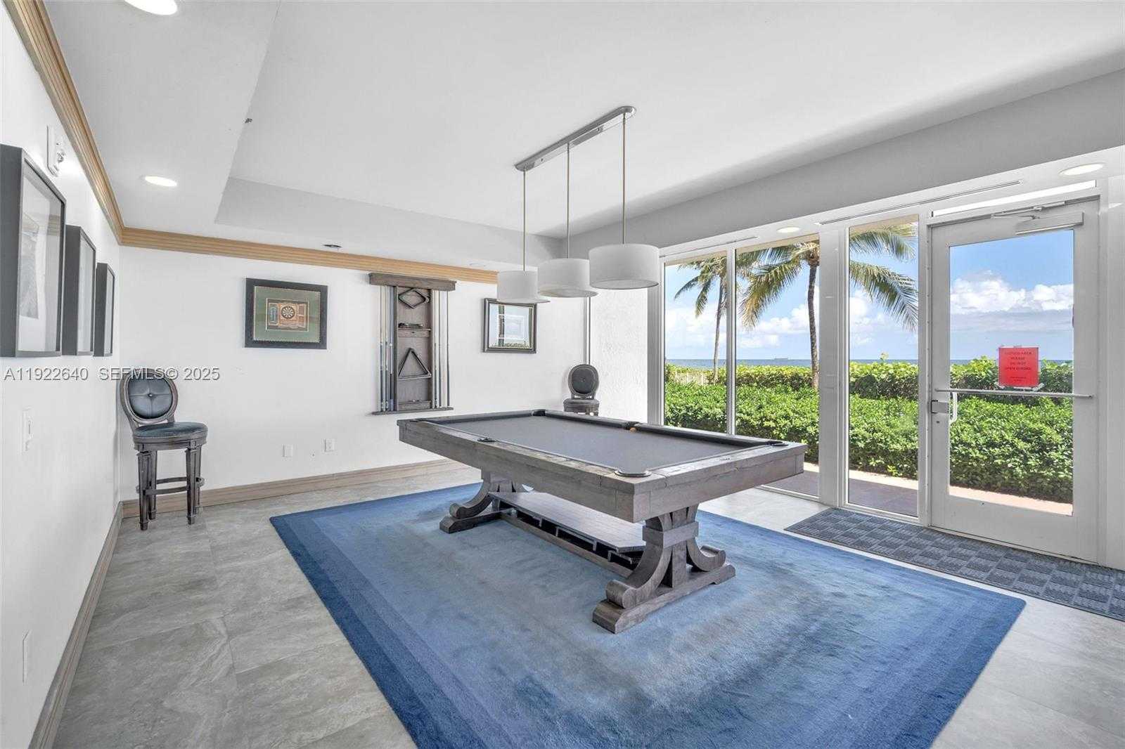 Imagen de Pequeño Objeto