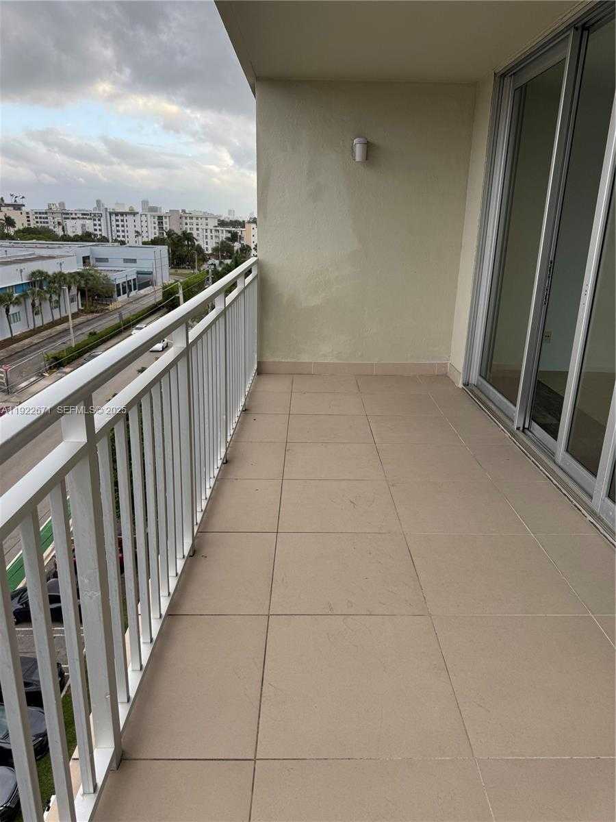 Small Image of 9500 WEST BAY HARBOR DR #7H, Bay Harbor Islands Number 15
