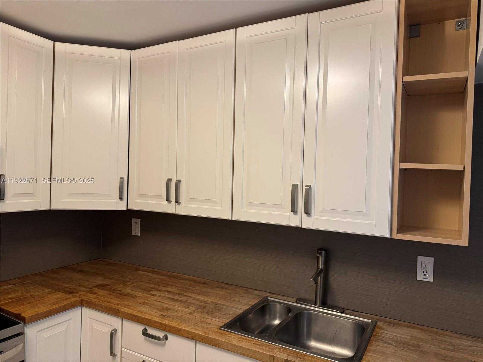 Small Image of 9500 WEST BAY HARBOR DR #7H, Bay Harbor Islands Number 7